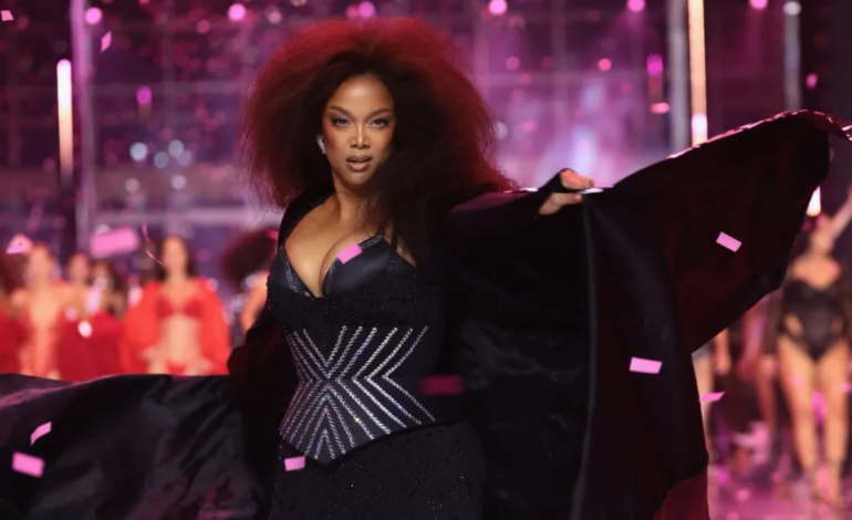 Supermodel Tyra Banks Returns to the Catwalk for The Victoria’s Secret Fashion Show